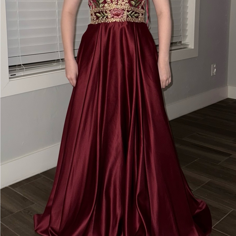 Elegant Burgundy Evening Gown